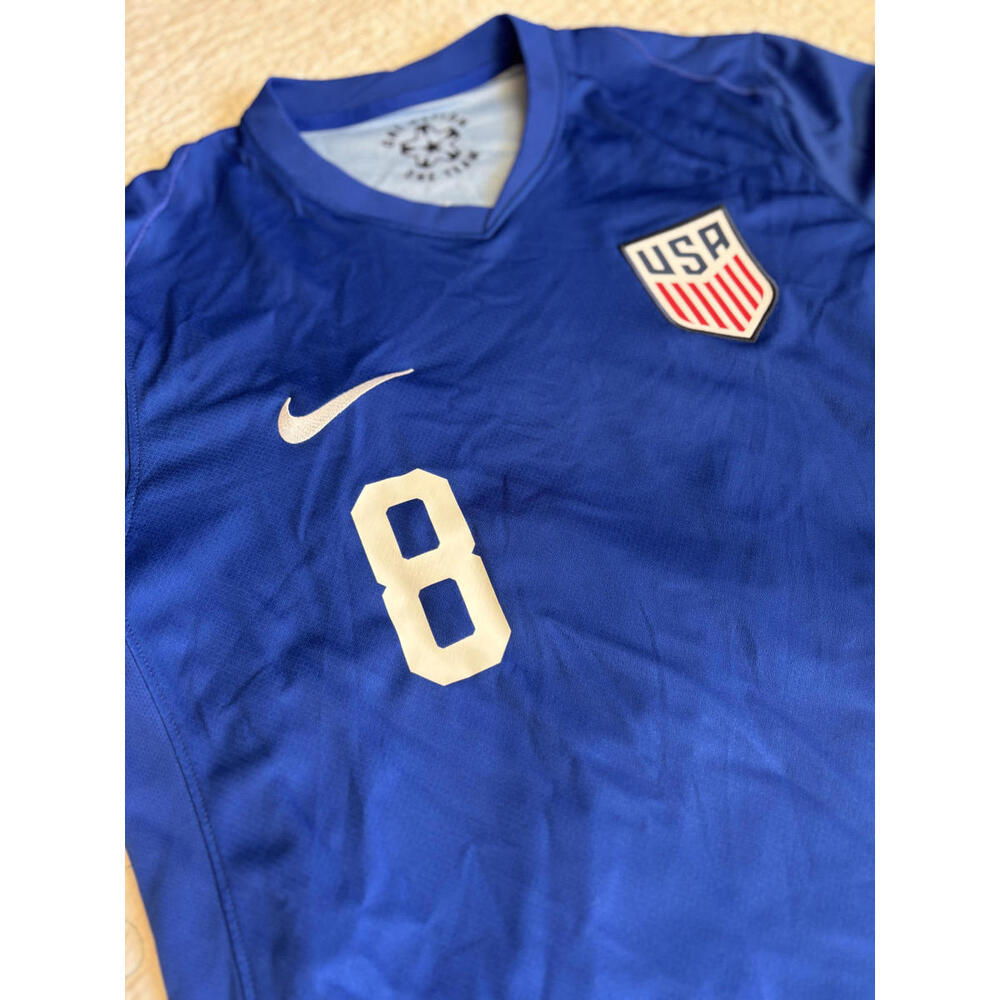 Nike USA Men's Soccer Jersey #8 McKennie‎ Size Medium - Picture 2 of 8